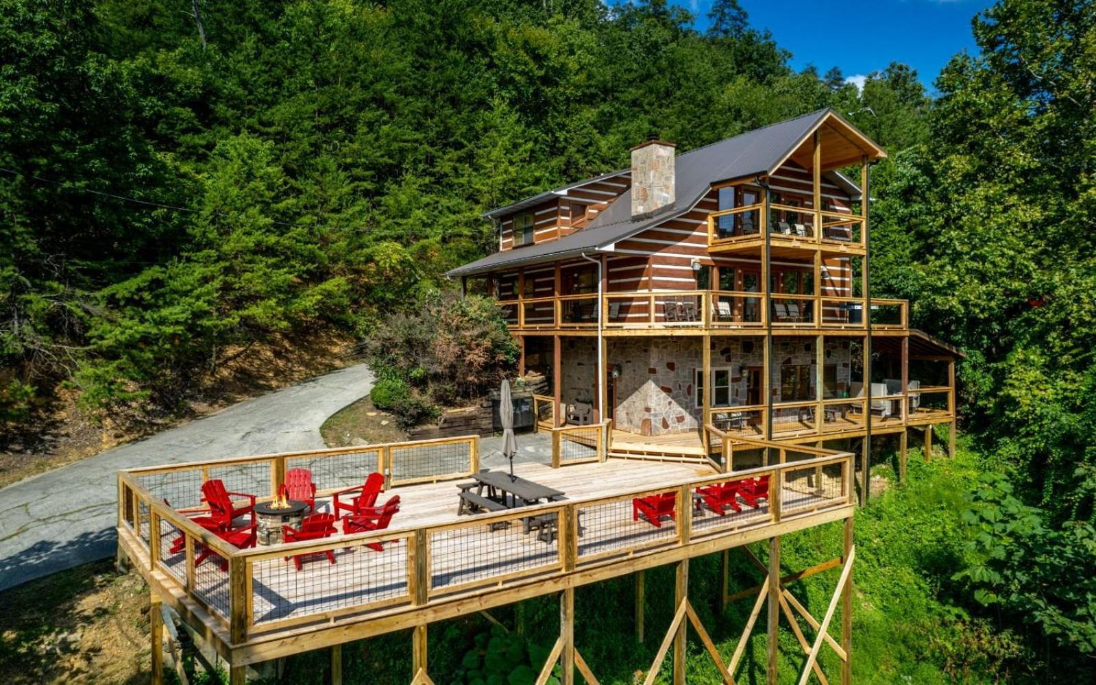 Smoky View Top Shelf Villa พิเจนฟอร์จ ภายนอก รูปภาพ